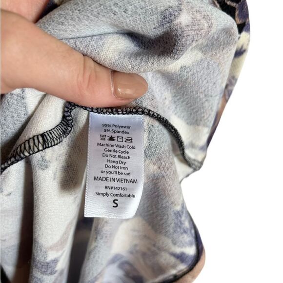 LuLaRoe Unicorn Dipped Floral Amelia Dress Size Small - Picture 6 of 7